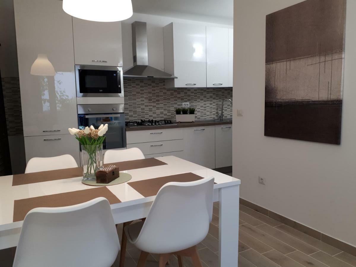 Villa Zoe Porec Luaran gambar